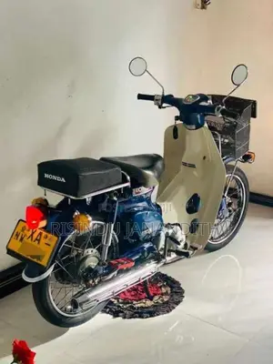 Honda Super Cub 2012 Motorbike (Used)