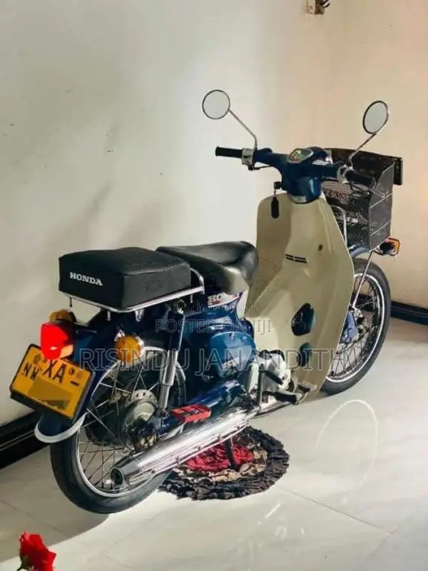 Honda Super Cub 2012 Motorbike (Used)