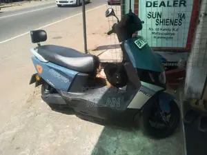 Yadea Ruibin 2025 motorcycle (Used)