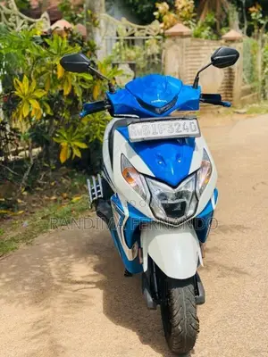 Honda Dio 2019 Motorbike (Used)