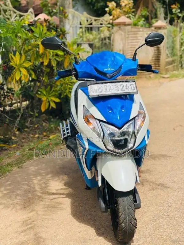 Honda Dio 2019 Motorbike (Used)