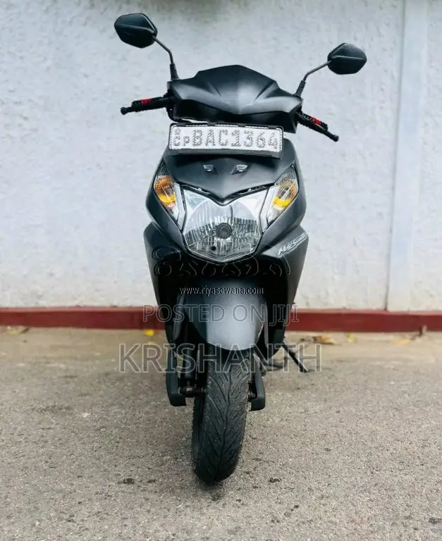 Honda Dio 2013 Motorbike (Used)