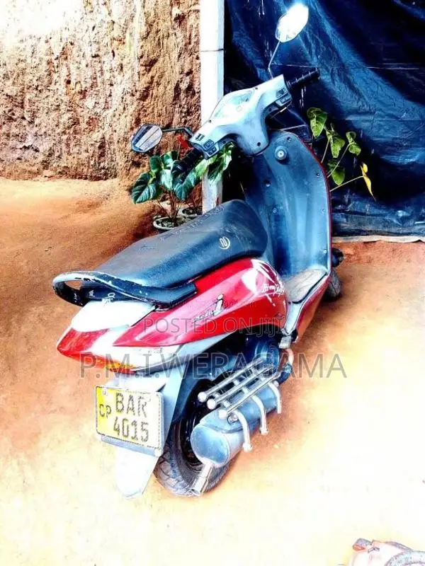 Honda ACTIVA 2014 Motorbike (Used)