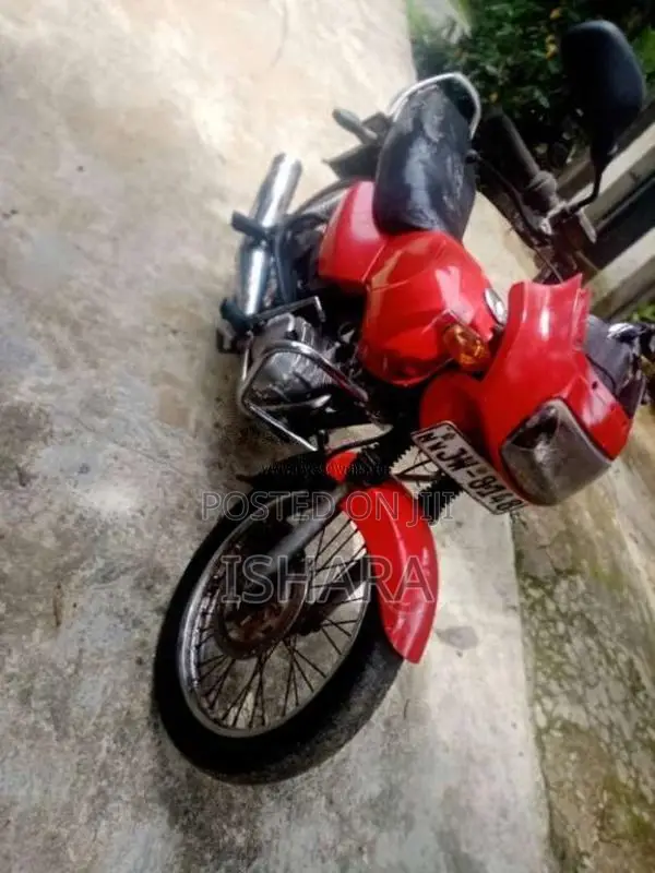 TVS Victor 2004 Motorbike (Used)