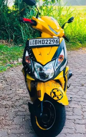 Honda Dio 2018 Motorbike (Used)