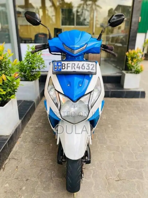 Honda Dio 2017 Motorbike (Used)