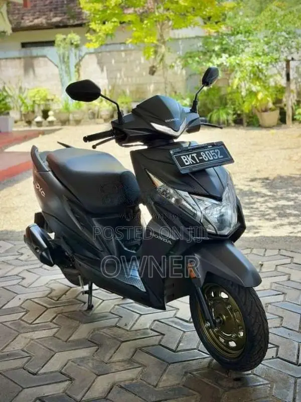 Honda Dio DLX 2026 Motorbike (Used)