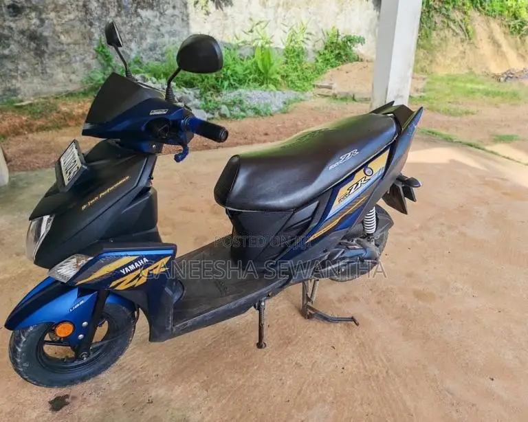 Yamaha ZR 2020 Motorbike (Used)