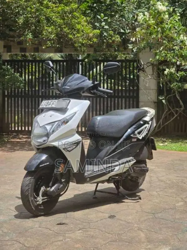 Honda Dio 2017 Motorbike (Used)