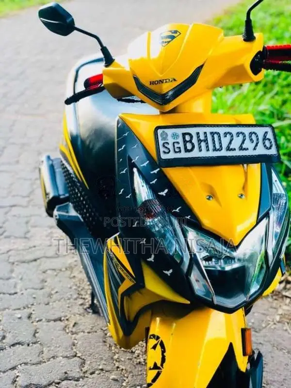 Honda Dio 2018 Motorbike (Used)