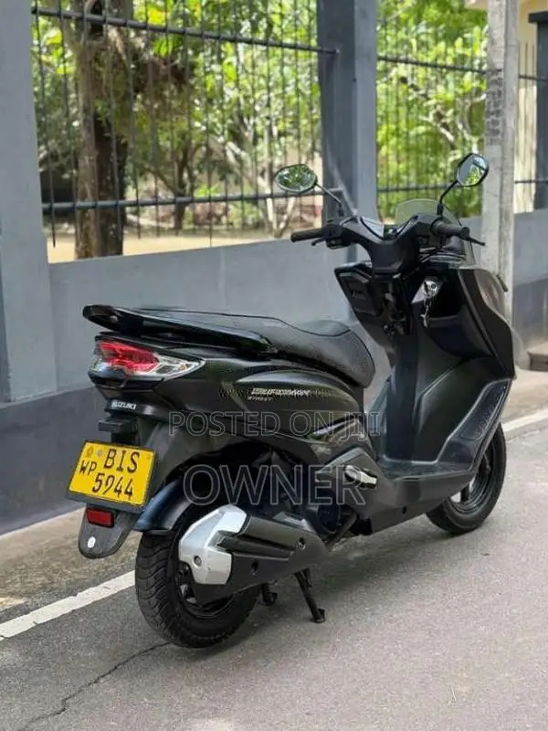 Suzuki BURGMAN 2020 Motorbike (Used)