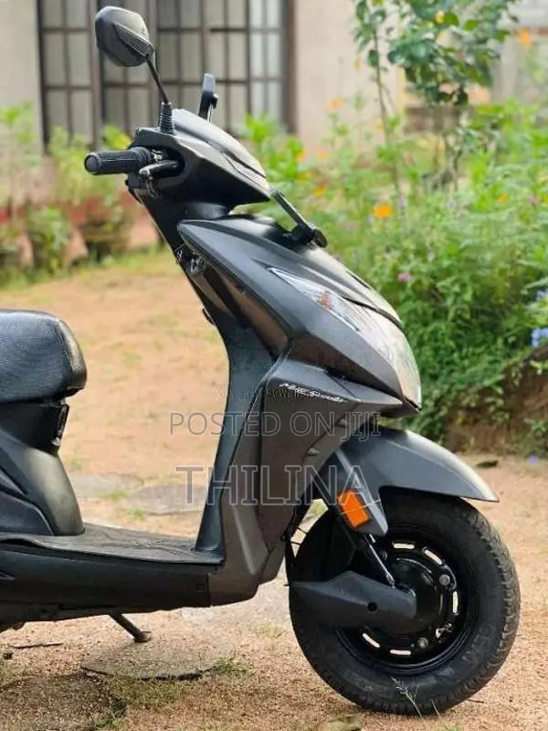 Honda Dio 2018 Motorbike (Used)