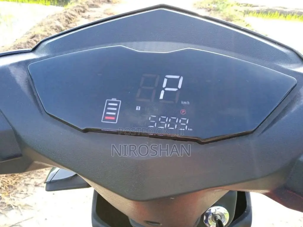 Singer Lima 2024 motorcycle (Used)