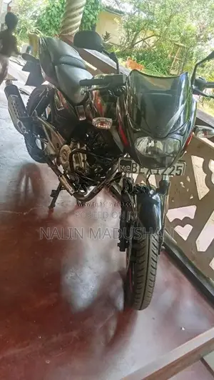 Bajaj Pulsar 180 2016 Motorbike (Used)