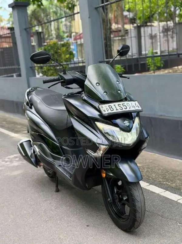 Suzuki BURGMAN 2020 Motorbike (Used)