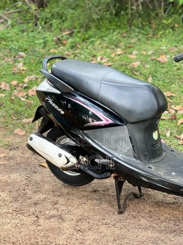 Hero Pleasure 2015 Motorbike (Used)