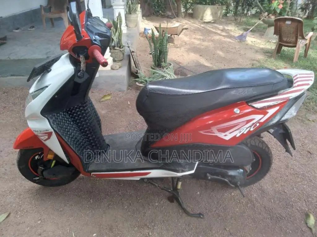 Honda Dio 2017 Motorbike (Used)