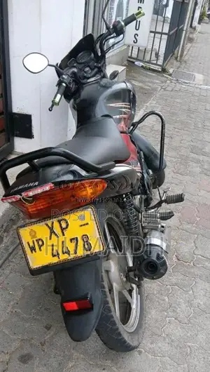 Yamaha YBR 2011 Motorbike (Used)