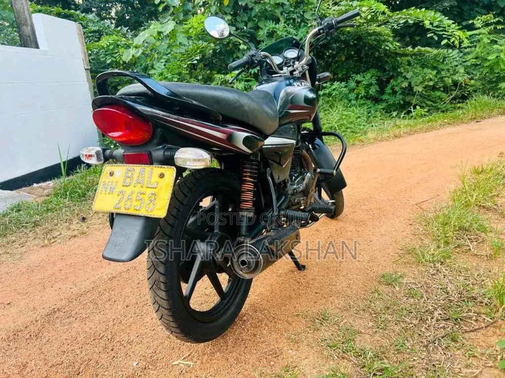 Bajaj Platina 100 2013 Motorbike (Used)