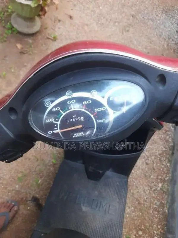 Hero Pleasure 2012 motorcycle (Used)
