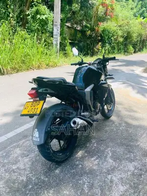 Yamaha FZ-S Version 2.0 2016 Motorbike (Used)