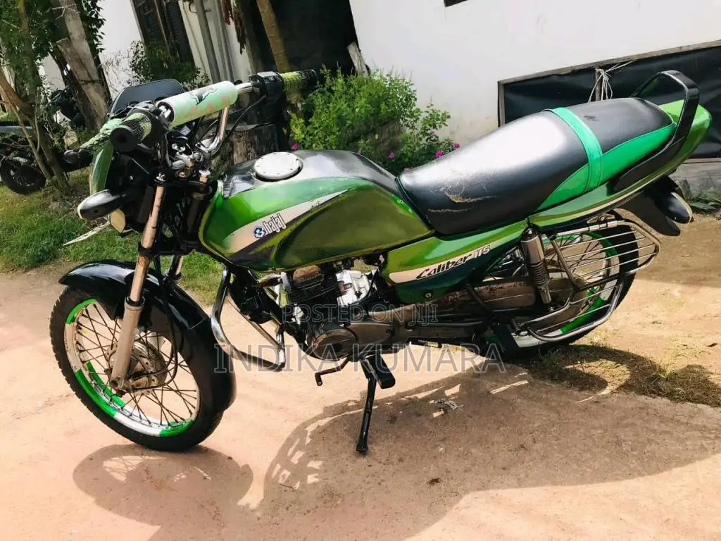 Bajaj Caliber 2006 Motorbike (Used)