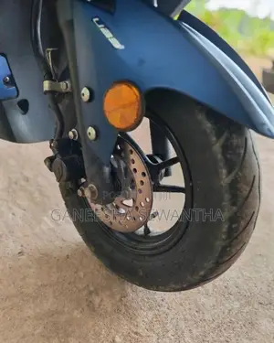 Yamaha ZR 2020 Motorbike (Used)
