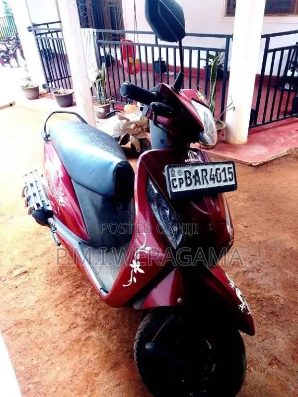 Honda ACTIVA 2014 Motorbike (Used)