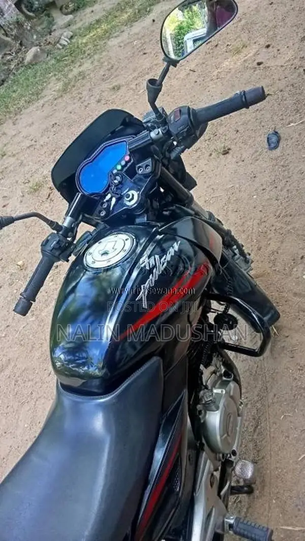 Bajaj Pulsar 180 2016 Motorbike (Used)