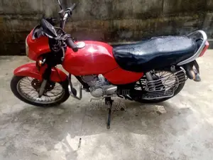 TVS Victor 2004 Motorbike (Used)