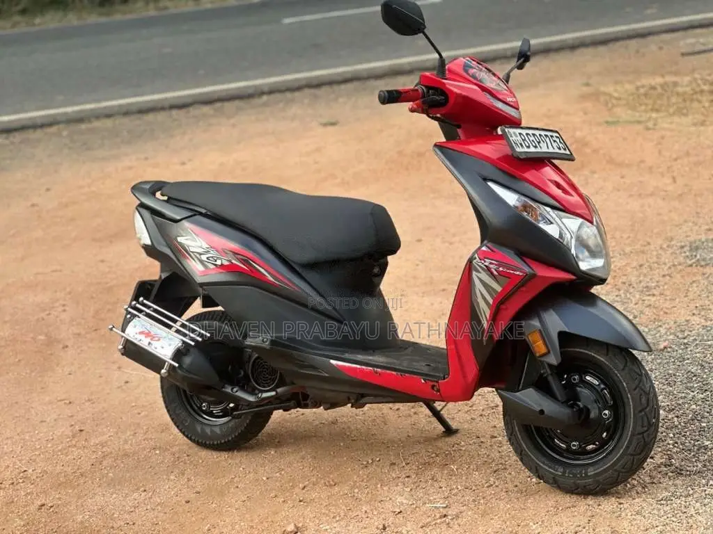 Honda Dio 2018 Motorbike (Used)