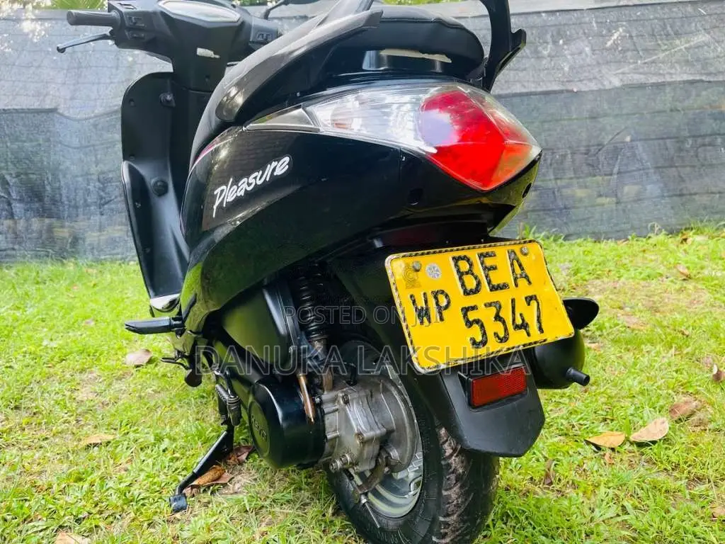 Hero Pleasure 2016 Motorbike (Used)