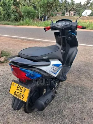 Honda Dio 2018 Motorbike (Used)