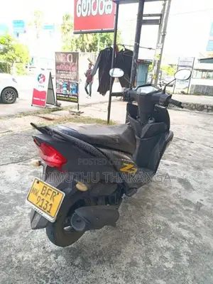 Yamaha Ray Zr 2017 Motorbike (Used)