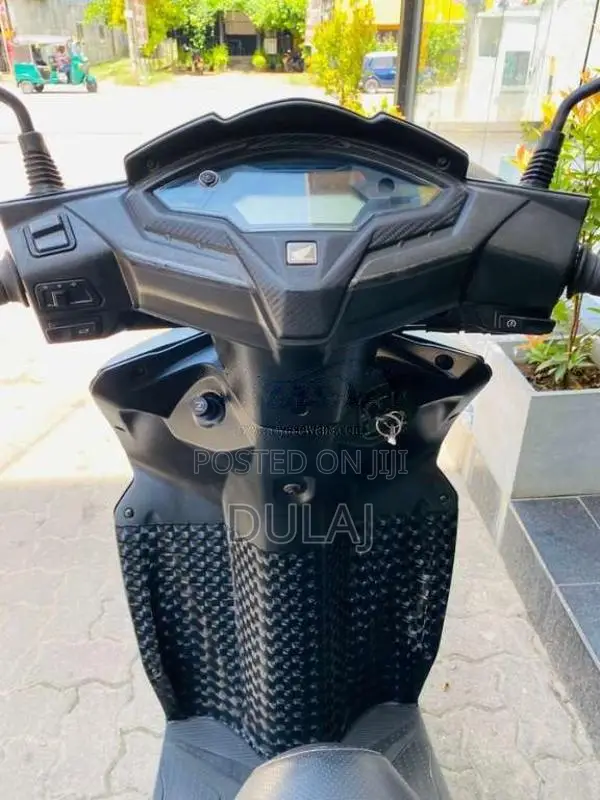 Honda Dio 2017 Motorbike (Used)
