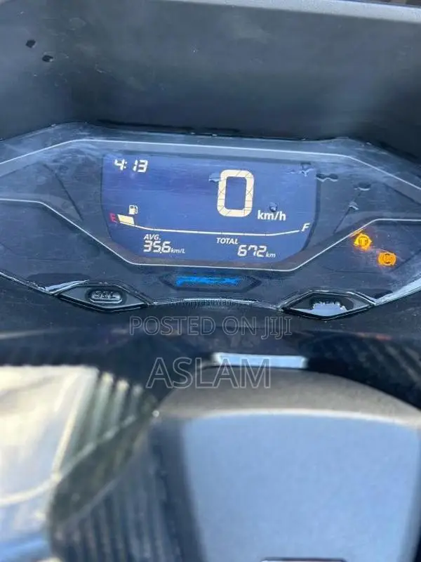 Honda Pcx 160 Japan 2025 Motorbike (Used)