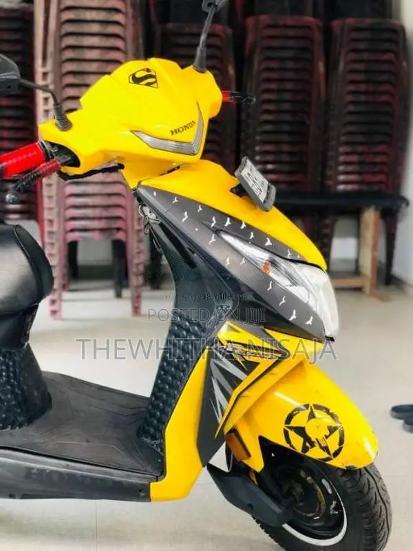 Honda Dio 2018 Motorbike (Used)