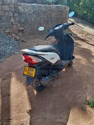 Honda Dio 2014 Motorbike (Used)