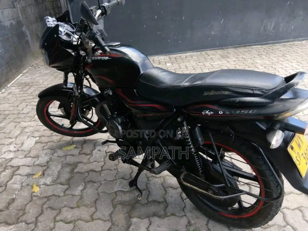 Bajaj Discover 150 2011 Motorbike (Used)