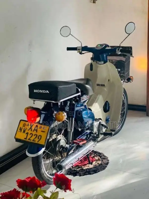 Honda Super Cub 2012 Motorbike (Used)