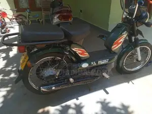 TVS XL Super 2015 Motorbike (Used)