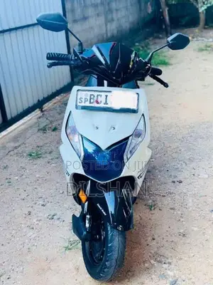 Honda Dio 2015 Motorbike (Used)