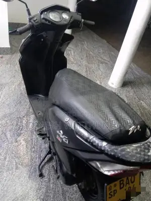 Honda Dio 2013 Motorbike (Used)