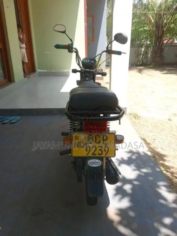 TVS XL Super 2015 Motorbike (Used)
