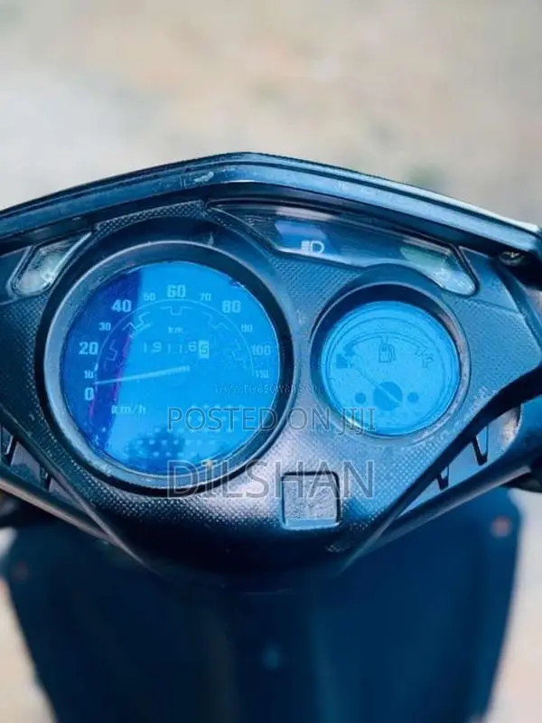 Honda Dio 2015 Motorbike (Used)
