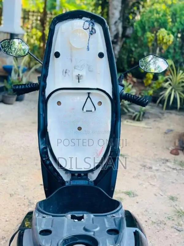 Honda Dio 2015 Motorbike (Used)