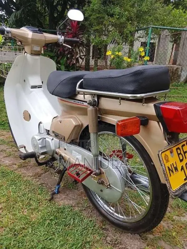 Honda Super Cub 2018 Motorbike (Used)