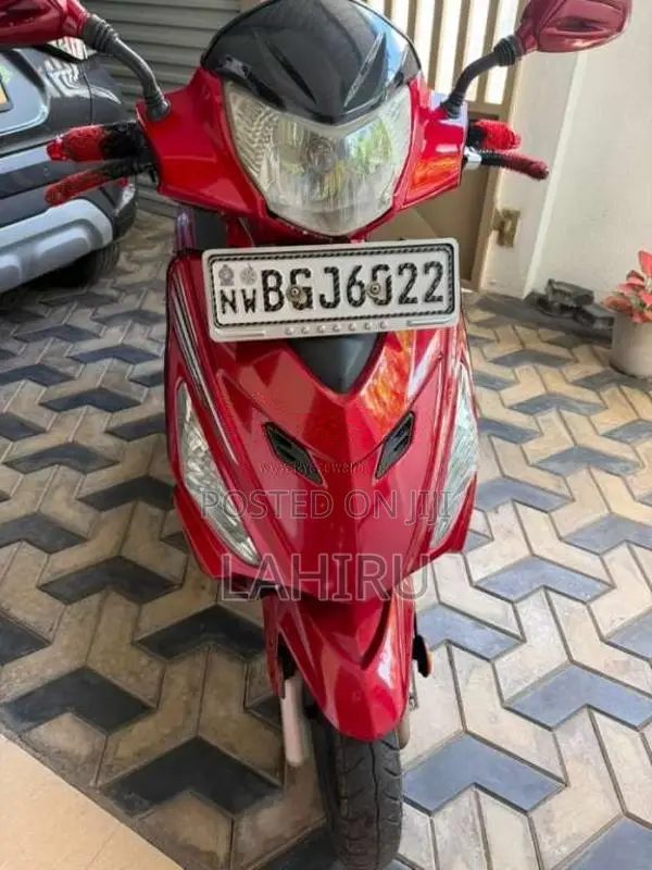 Hero Maestro Edge 2018 Motorbike (Used)