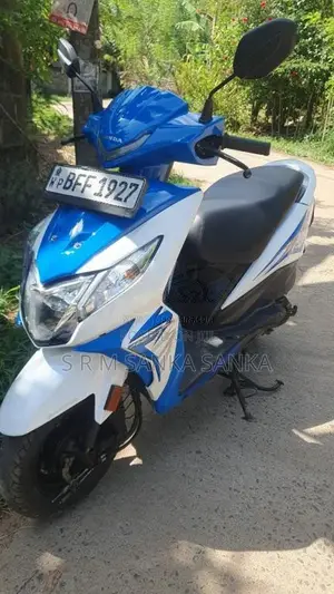 Honda Dio 2017 Motorbike (Used)