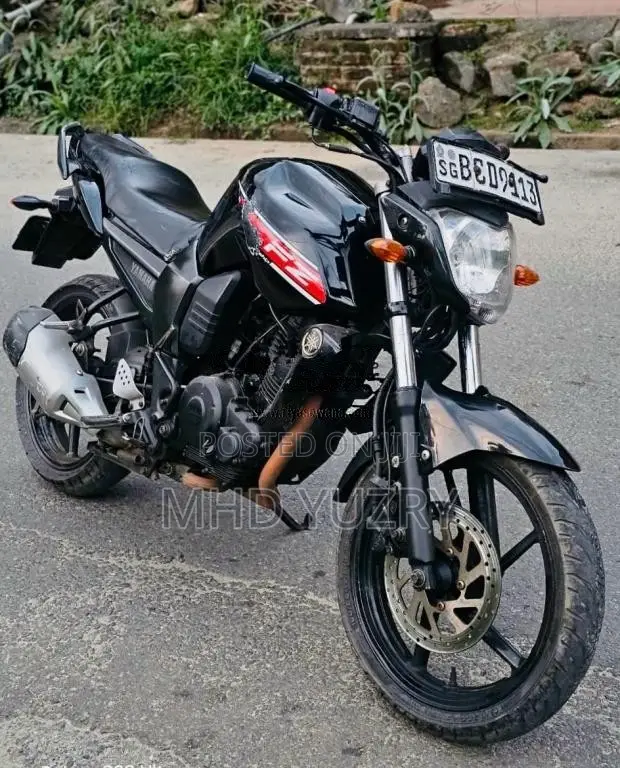 Yamaha FZ 2015 Motorbike (Used)